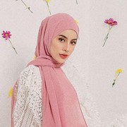 Tetap Nyaman, Ini 7 Tips Simple Berhijab Anti Gerah