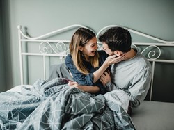5 Tips Foreplay, Pemanasan yang Bikin Pasangan Meleleh Saat Bercinta