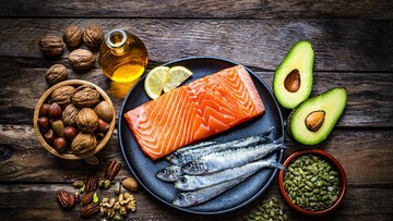 MAKANAN YANG BISA BANTU TINGKATKAN KECERDASAN ANAK