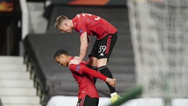 Pemain Timnas Indonesia Makin Tinggi, Man Utd Hajar Roma 6-2