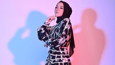 img-title Sule Diterpa Isu Selingkuh, Putri Delina Beri Respons Begini