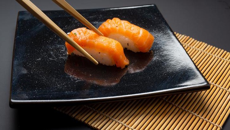 Sushi Masa Depan! Salmon untuk Sushi Ini Dipanen dari Bioreaktor