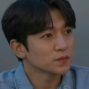 Bikin Akun Twitter Baru, Sungjin DAY6 Kejutkan Penggemar