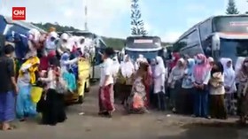 VIDEO: Ribuan Santri Ponpes Haur Kuning Pulang Kampung