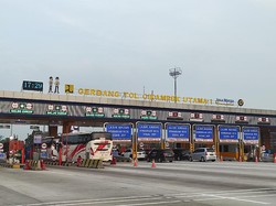 Minggu Sore, Tol Cikampek Utama Ramai Lancar Kedua Arah