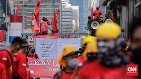 Aksi May Day di Patung Kuda Usai, Buruh Mulai Bubarkan Diri