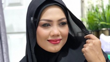 ANAK SULUNG ELLY SUGIGI MAPAN &amp; SEKOLAH S2