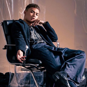 Lirik Lagu Seamin tak Seiman - Mahen