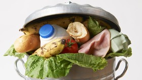 7 Cara Mengurangi Limbah Makanan dari Rumah
