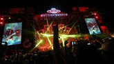 FOTO: Euforia Ribuan Warga Wuhan Hadiri Konser Musik Ribuan orang menghadiri hari pertama pelaksanaan konser Wuhan Strawberry Music Festival pada Sabtu (1/5) waktu setempat.