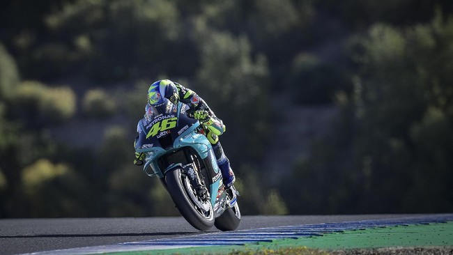 Pembalap Petronas Yamaha, Valentino Rossi, mengakui awal musim MotoGP 2021 bukan hal yang mudah.