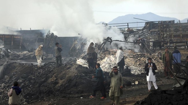 Prancis memulangkan semua warganya dari Afghanistan karena alasan keamanan di tengah peningkatan konflik antara pasukan pemerintah setempat dengan Taliban.