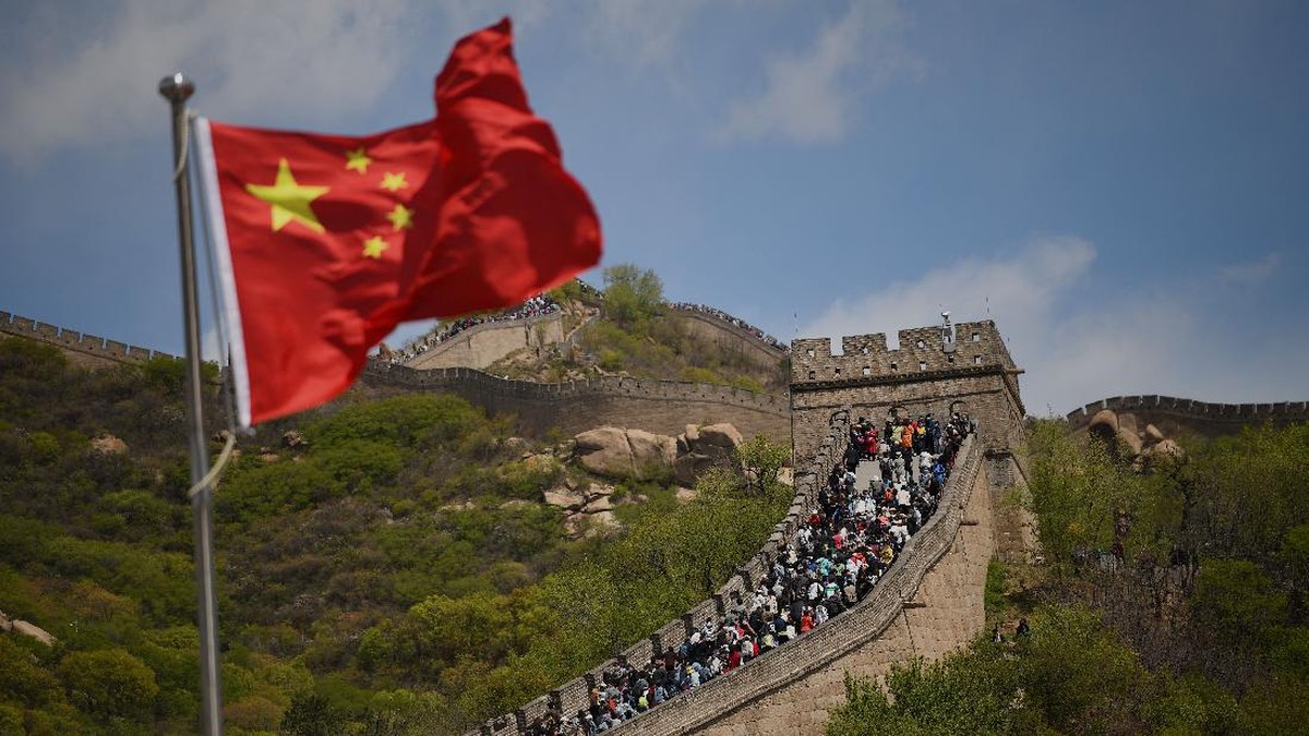 FOTO: Lautan Wisatawan Tembok Besar China di Hari Buruh