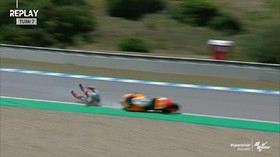 VIDEO: Kecelakaan Espargaro di Kualifikasi MotoGP Spanyol
