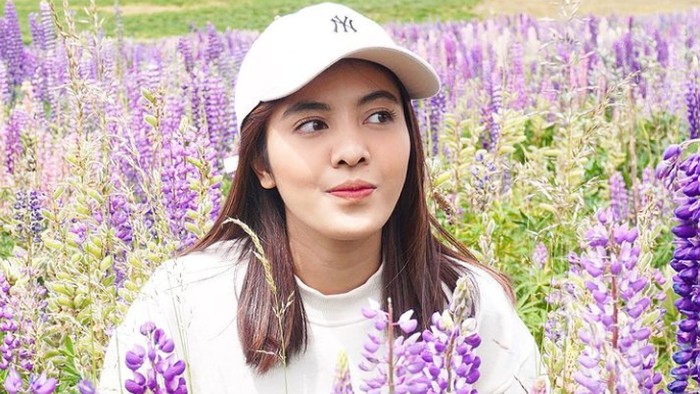 Yuk, Intip Rahasia Kulit Sehat dan Lembap ala Bellinda Putri!