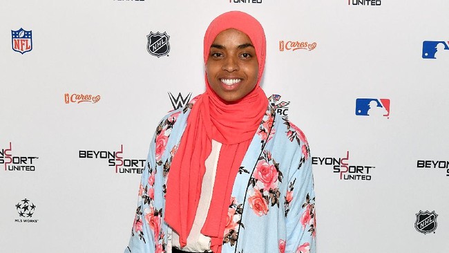 Bilqis Abdul Qaadir memilih mengorbankan impian sebagai pebasket profesional dan berjuang agar hijab tetap bisa dipakai di pertandingan resmi.