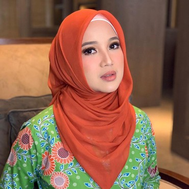 Disebut Sombong Karena Tatapan Mata Sinis, Ini Jawaban Chacha Frederica