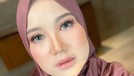 Chacha Frederica tuai hujatan karena mukena yang ia kenakan saat tarawih bareng keluarga&period; Yuk kita intip potret cantik Chacha&excl;