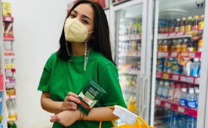Cherish - One Set Fuji Green (Rp 425.000) / foto: instagram.com/raffinagita1717