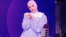Fatin Shidqia Lubis Penyanyi Fatin Shidqia berbagi cerita soal menjalani puasa di bulan Ramadhan. Yuk kita intip gaya Fatin selama bulan Ramadhan!