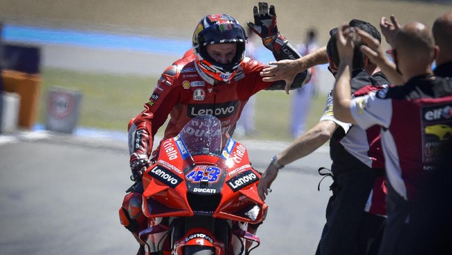 Jack Miller menang MotoGP Spanyol dengan mengalahkan Francesco Bagnaia dan Franco Morbidelli. Berikut sejumlah fakta menarik usai Miller menang MotoGP Spanyol.