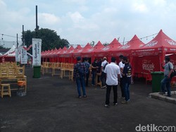 Polisi Olah TKP Kasus Kerumunan Konser Musik di Cibis Park Jaksel