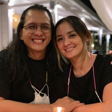 Kondisi Suami Kritis, Joanna Alexandra Minta Doa