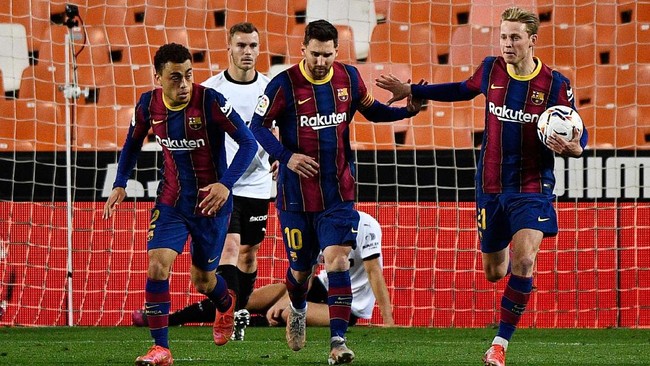 Kepergian Lionel Messi akan berdampak pada skema permainan Barcelona yang diterapkan pelatih Ronald Koeman pada musim ini.