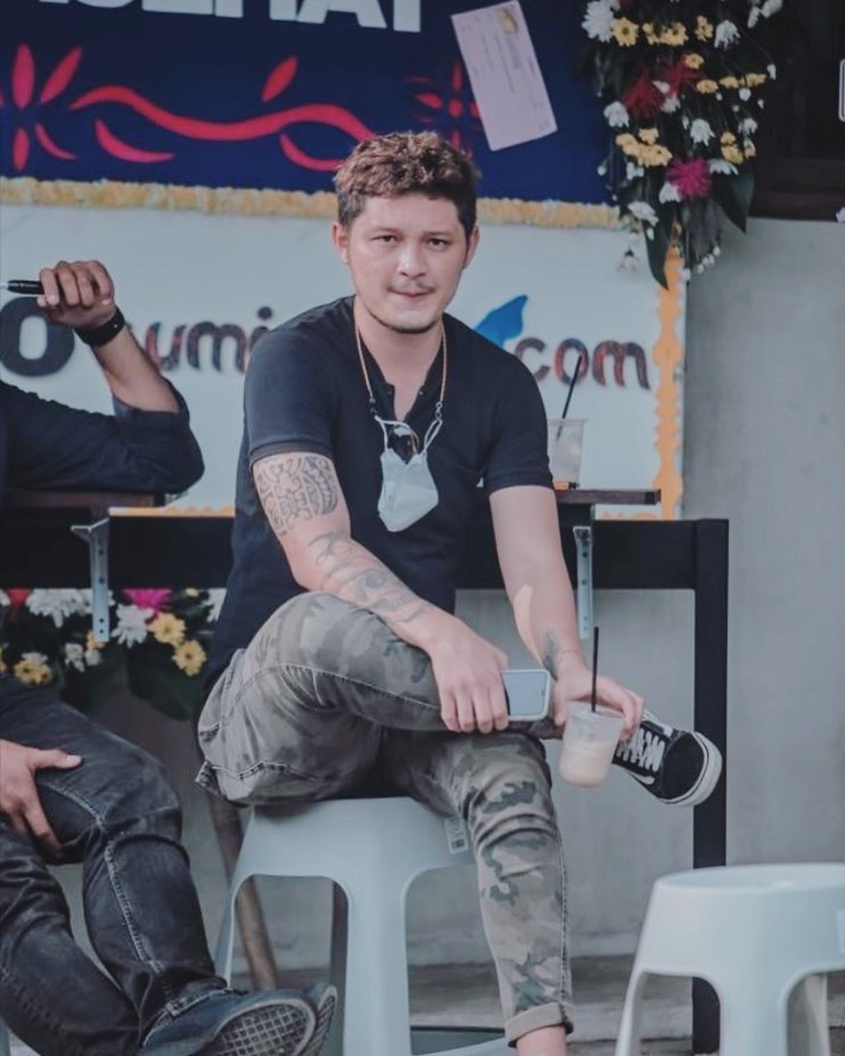 Syamsir Alam bergabung kedalam tim sepak bola RANS Cilegon FC milik Raffi Ahmad&period; Yuk kita intip ketampanan pesepakbola satu ini&excl;