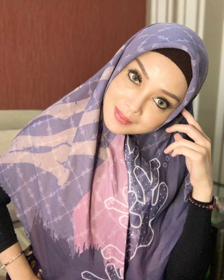 Terry Putri Terry Putri