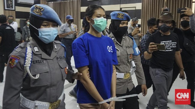 NA (25) terdakwa kasus sate beracun sianida yang menewaskan anak berusia 10 tahun di Bantul meminta keringanan hukuman.