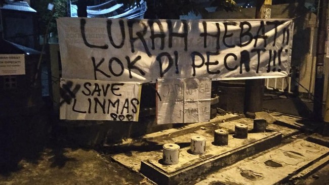 Warga Kelurahan Gajahan menilai sosok Suparno --yang dipecat Gibran-- merupakan lurah yang dekat dengan masyarakat dan punya rekam jejak kinerja memuaskan.