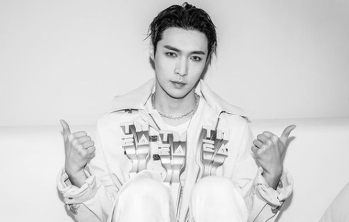 1. Lay - EXO / foto: instagram.com/layzhang
