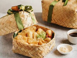 5 Hamper Pempek Online yang Enak Rasanya Buat Camilan Lebaran