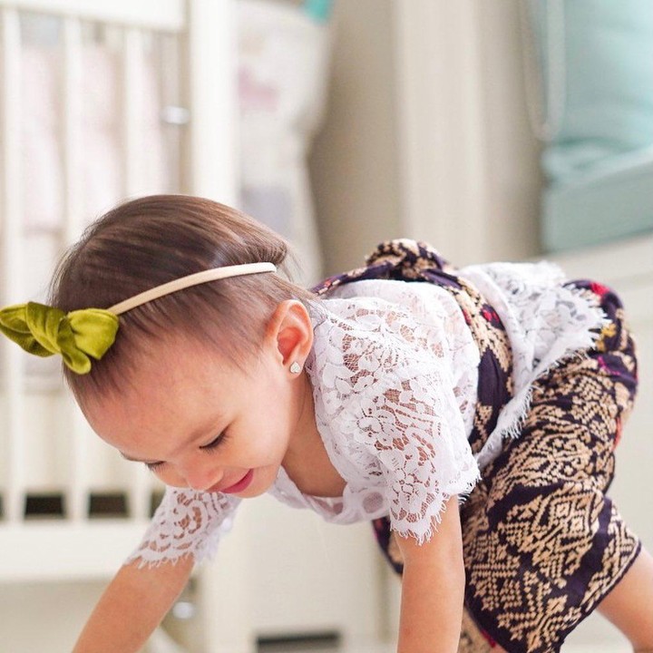 <p>Shandy berharap sang putri bisa tumbuh menjadi perempuan yang kuat dan ketika jatuh dapat kembali bangkit dan bersinar. (Foto: Instagram Shandy Aulia)</p>