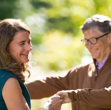 Bercerai, Intip Lagi Momen Mesra Pasangan Miliarder Bill Gates dan Melinda