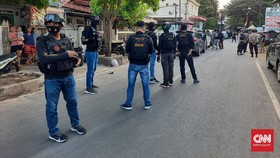 Markas FPI Makassar Digeledah Terkait Munarman-Bom Katedral