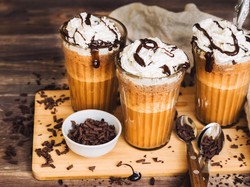 Resep Mocha Coconut Frappuccino ala Kafe yang Legit Creamy Buat Buka Puasa