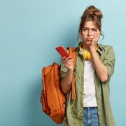 Bahaya! Sinar Blue Light Gadget Bisa Merusak Kulit