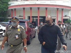 Pria yang Cerca-Bodohkan Pemakai Masker Dihukum Beri Makan ke ODGJ