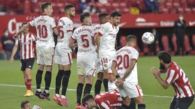 FOTO: Sevilla Tak Bisa Lari Kejar Atletico, Madrid, dan Barca