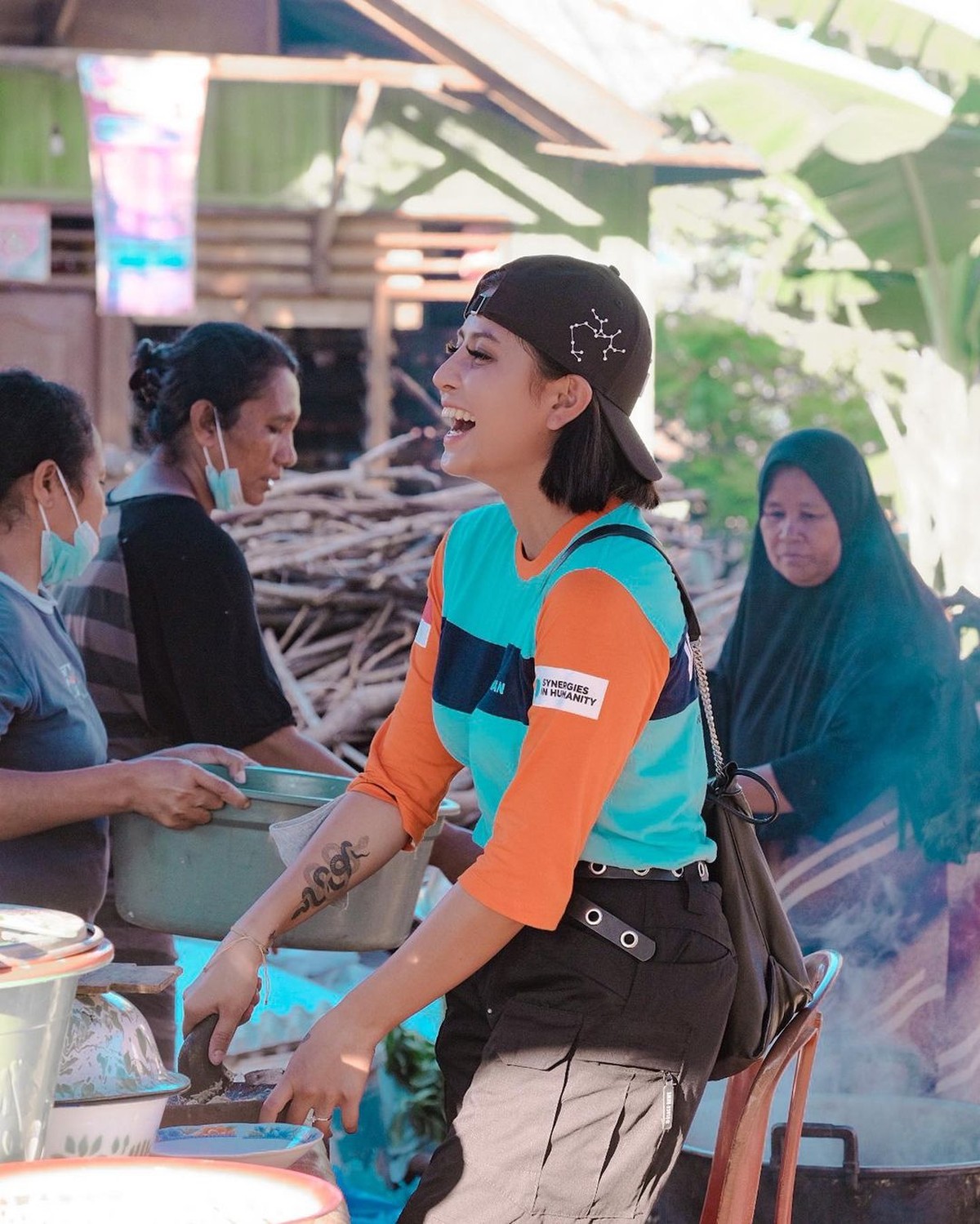 Selebgram ternama Awkarin mempunyai banyak kegiatan produktif yang sering ia bagikan di unggahan Instagramnya&period; Yuk kita intip&excl;