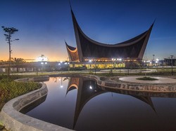 Masjid Raya Sumatera Barat, Punya Desain Unik hingga Terpilih Jadi yang Terbaik di Dunia