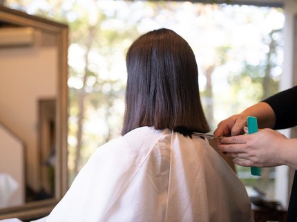 4 Kondisi Potong Rambut yang Diharamkan untuk Bunda, Termasuk Ramadhan?