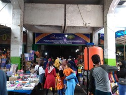 Pajak Central Medan Dipadati Warga Jelang Lebaran, Pedagang Senang