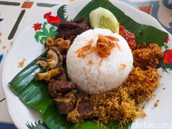 Sumber Asli: Sedep Miroso Nasi Krawu dan Bakmi Godog Mlekoh