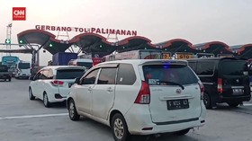 VIDEO: H-1 Larangan Mudik, Tol Cipali Padat Pemudik
