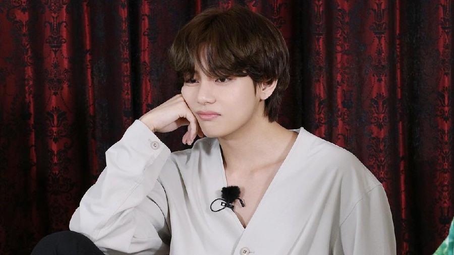 V BTS V BTS