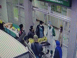 Begini Pemakaman Jenazah COVID-19 yang Diambil Paksa dari RSUD Ponorogo