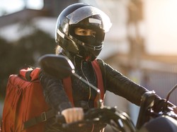 3 Tips Turing Aman dan Nyaman Pakai Motor saat Libur Nataru